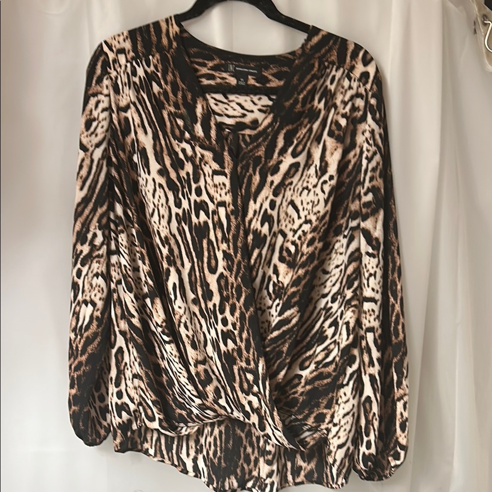 INC woman Brown‎ and Cream Leopard Print Wrap Blouse      size ox